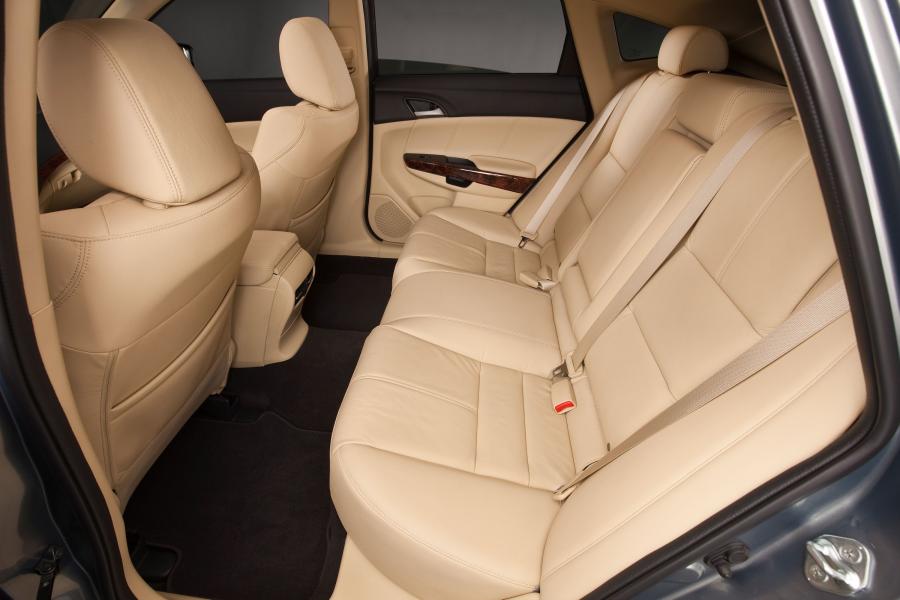  Honda Accord Crosstour 2010 года  (фото 151 из 260)